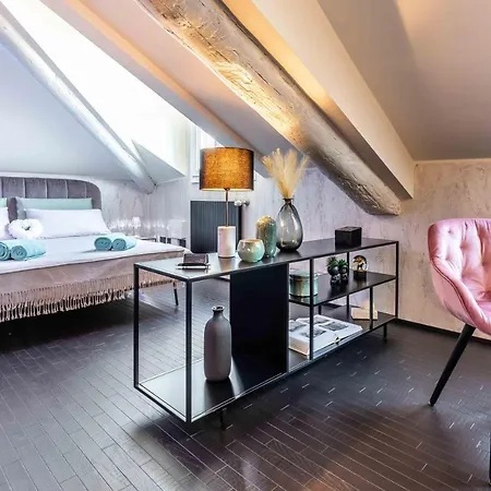 Quadrilatero Della Moda- Luxury Loft In The Heart Of The Fashion District アパート *