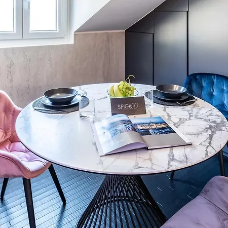 Quadrilatero Della Moda- Luxury Loft In The Heart Of The Fashion District * ミラノ