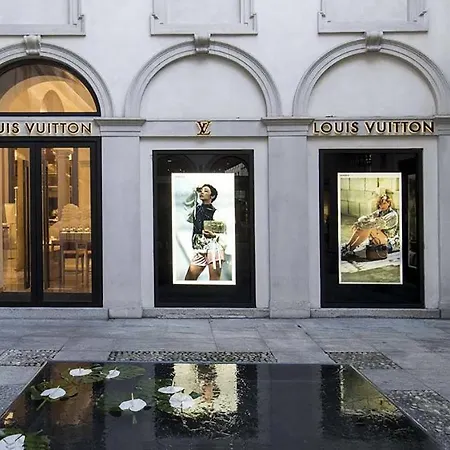 アパート Quadrilatero Della Moda- Luxury Loft In The Heart Of The Fashion District ミラノ